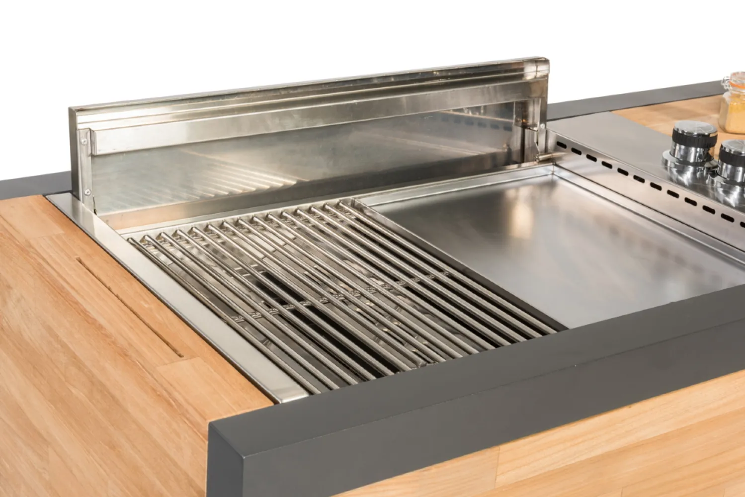 sandy|outdoorkueche-kochplatte-gasgrill-grillplatte-induplus-gazzboy-04.jpg